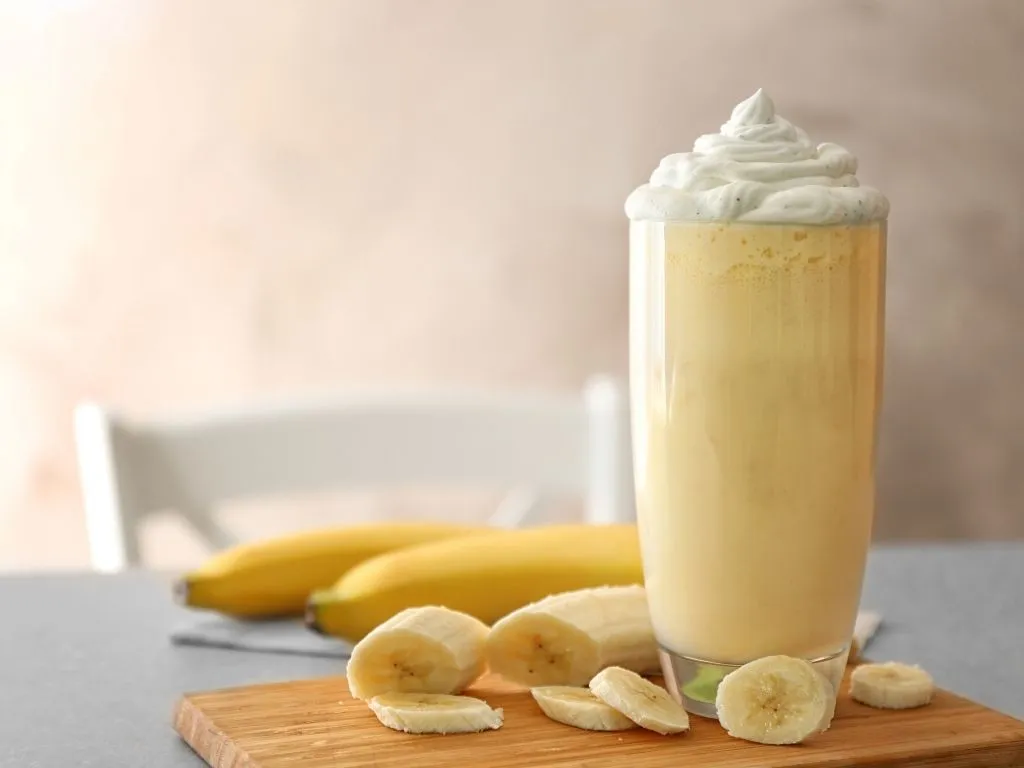 آیا شیر موز باعث چاقی می‌شود یا لاغری؟