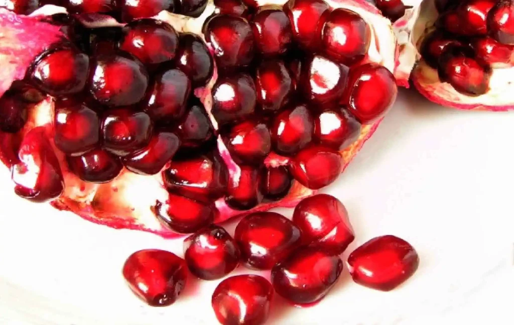 انار چگونه باعث کاهش وزن میشود؟