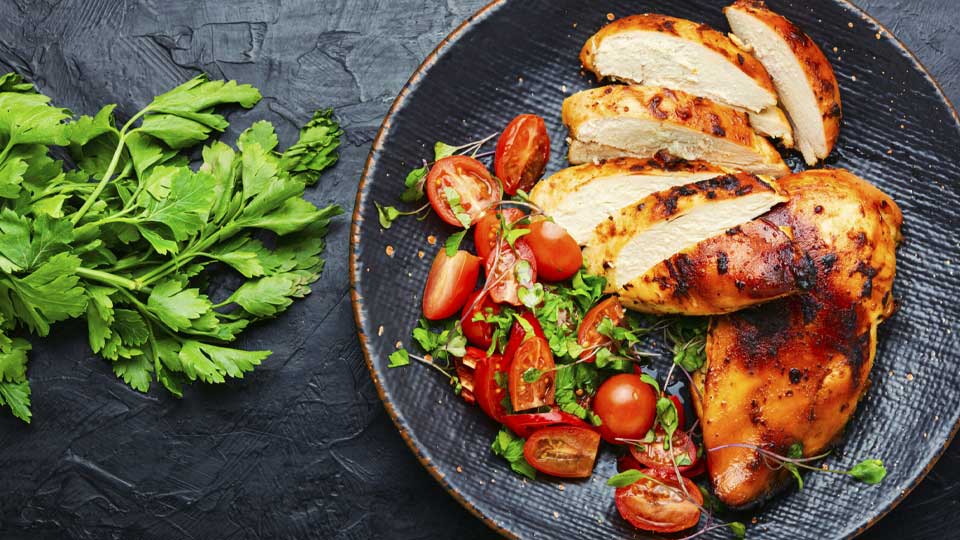 مزیت‌های رژیم لاغری با فیله مرغ